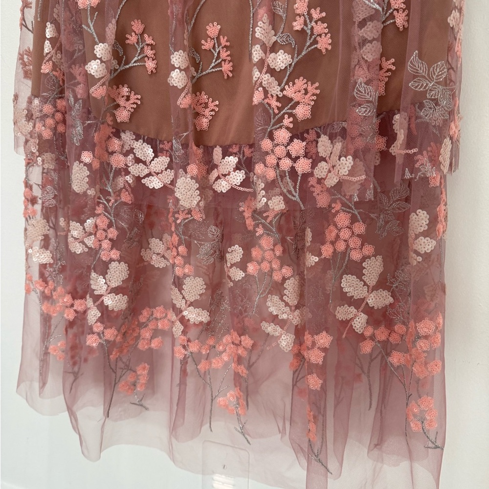 Self Portrait FLORAL-EMBROIDERED TIERED SATIN AND TULLE DRESS IN PINK - Picture 4 of 5